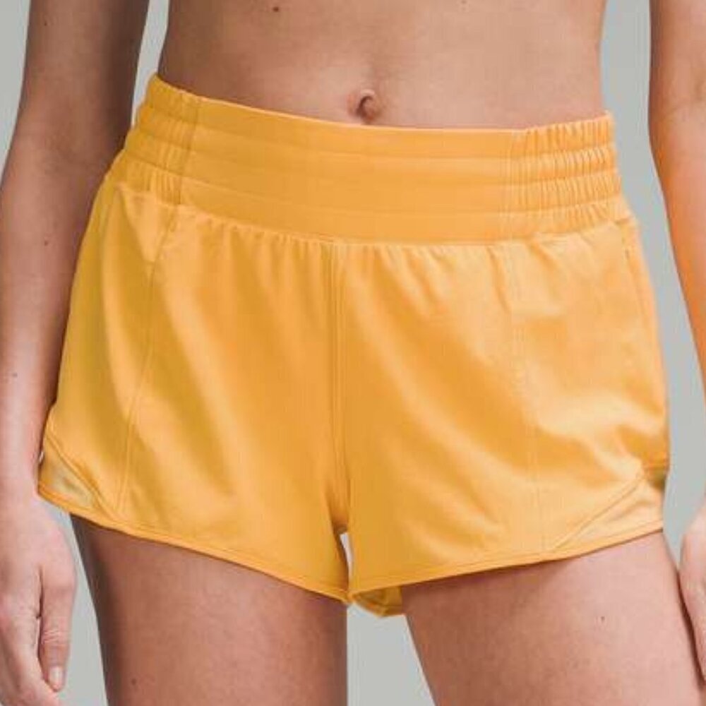 Lululemon Hotty Hot High-Rise Lined Short 2.5" - 10 Mango Dream